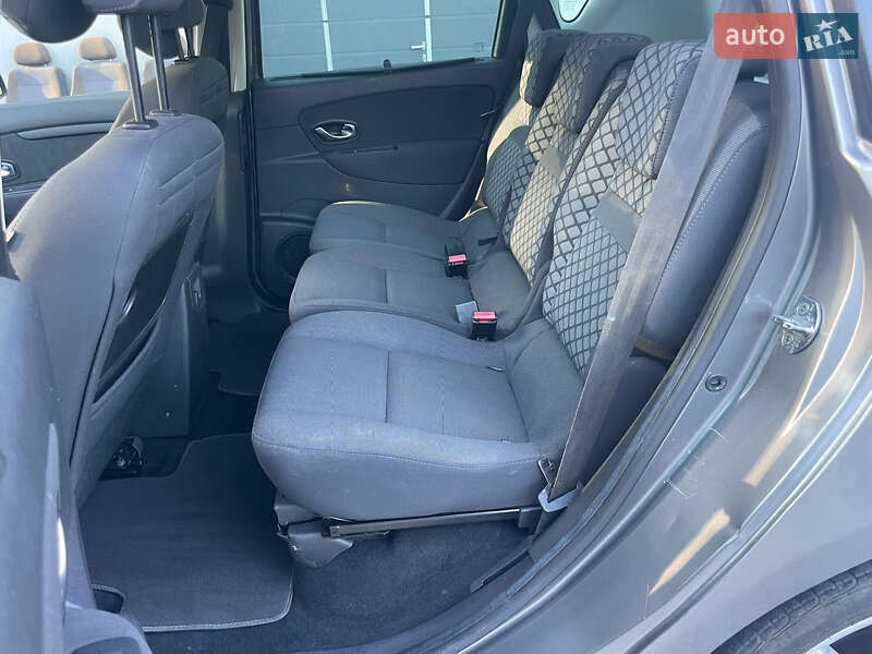 Мінівен Renault Scenic 2010 в Старокостянтинові