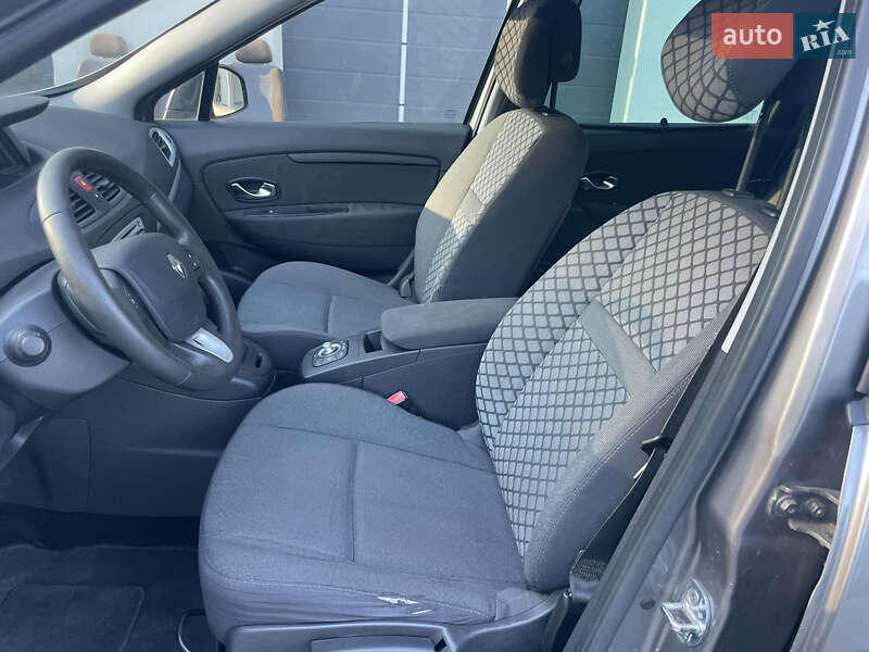 Мінівен Renault Scenic 2010 в Старокостянтинові