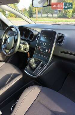 Минивэн Renault Scenic 2017 в 