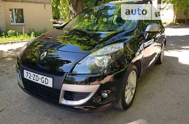 Мінівен Renault Scenic 2011 в Чернігові