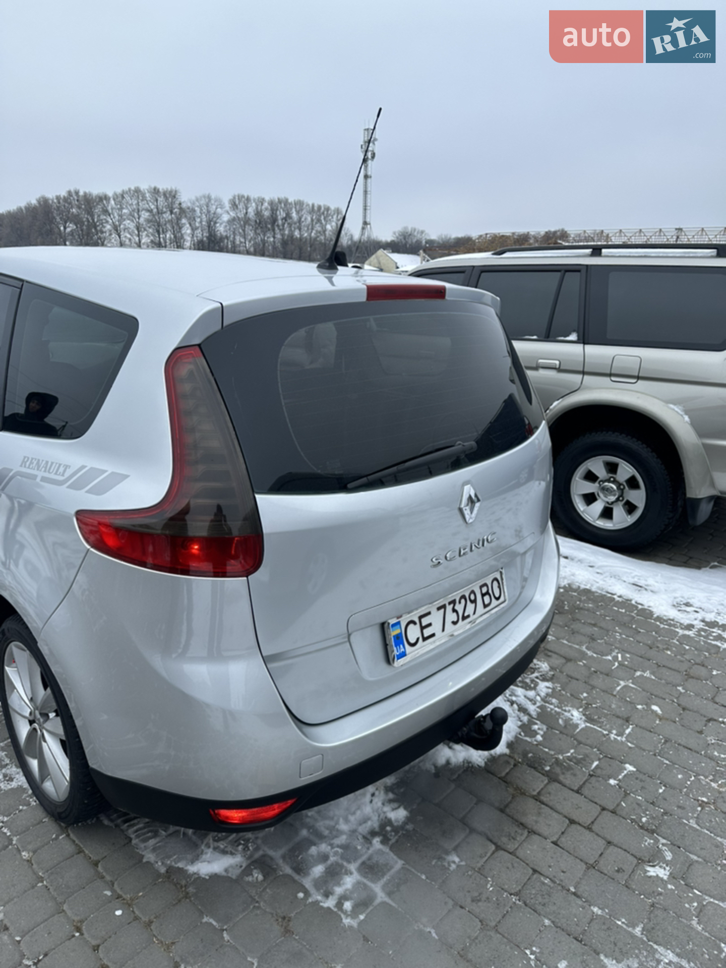 2010 Renault Scenic - мініатюра 2