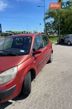 Минивэн Renault Scenic 2003 в 