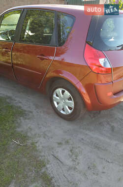 Минивэн Renault Scenic 2007 в Краснограде