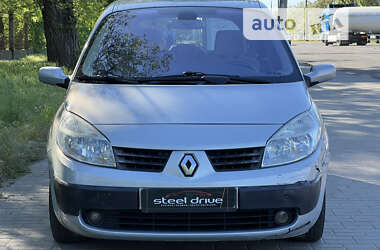 Мінівен Renault Scenic 2003 в Миколаєві