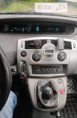 Минивэн Renault Scenic 2007 в Чернигове