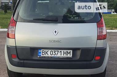Минивэн Renault Scenic 2004 в Ровно
