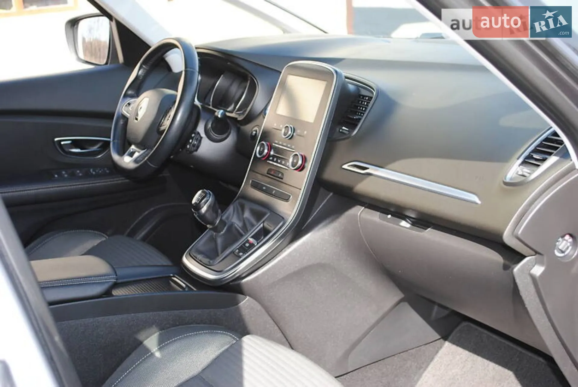 2017 Renault Scenic - мініатюра 23