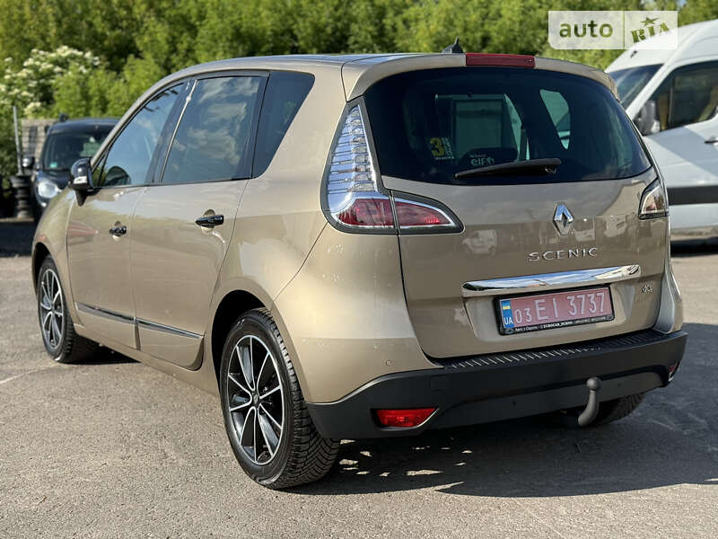 Минивэн Renault Scenic 2013 в Дубно