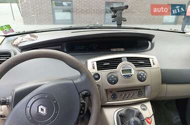 Минивэн Renault Scenic 2006 в Любешове