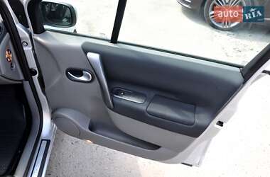 Мінівен Renault Scenic 2006 в Львові