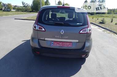 Мінівен Renault Scenic 2010 в Рівному