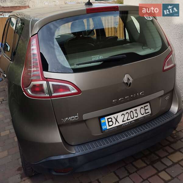 Мінівен Renault Scenic 2012 в Хмельницькому