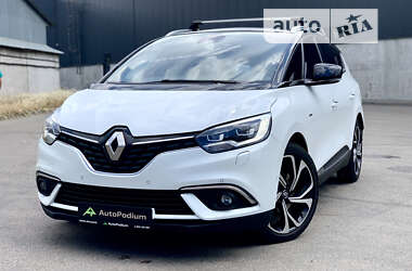 Минивэн Renault Scenic 2017 в Киеве