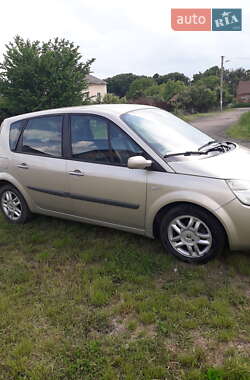 Минивэн Renault Scenic 2009 в 