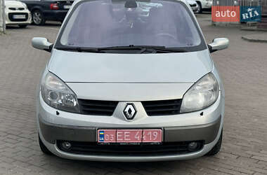 Минивэн Renault Scenic 2005 в 
