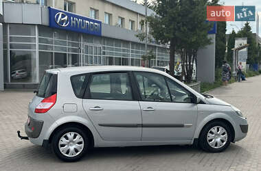 Минивэн Renault Scenic 2005 в 