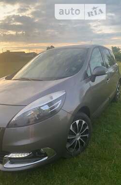 Мінівен Renault Scenic 2012 в Заліщиках