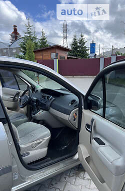 Минивэн Renault Scenic 2008 в Новояворовске