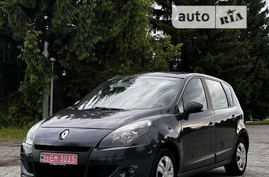 Минивэн Renault Scenic 2011 в Киеве