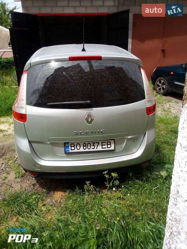 Минивэн Renault Scenic 2009 в Казатине