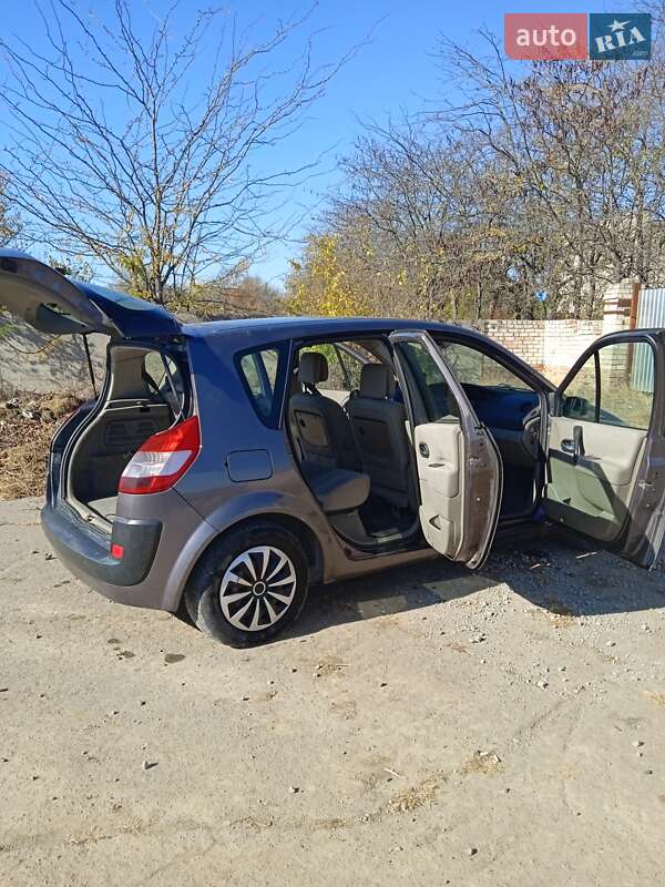 Мінівен Renault Scenic 2005 в Києві фото 3 Мінівен Renault Scenic 2005 в Києві