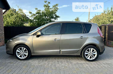 Мінівен Renault Scenic 2010 в Луцьку