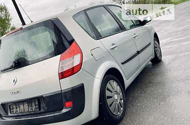 Мінівен Renault Scenic 2003 в Новій Ушиці