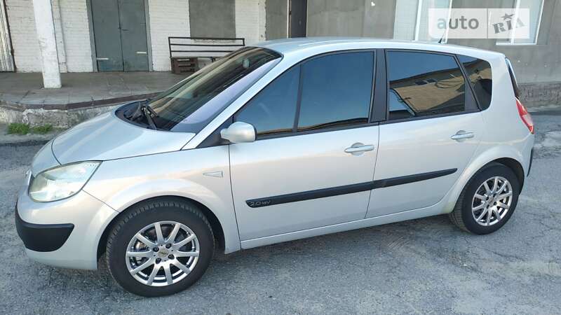 Минивэн Renault Scenic 2003 в Киеве