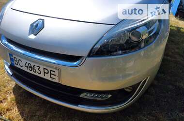 Минивэн Renault Scenic 2012 в Подольске