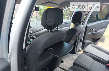 Минивэн Renault Scenic 2012 в Подольске