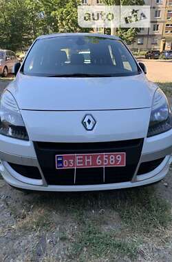 Минивэн Renault Scenic 2010 в Днепре