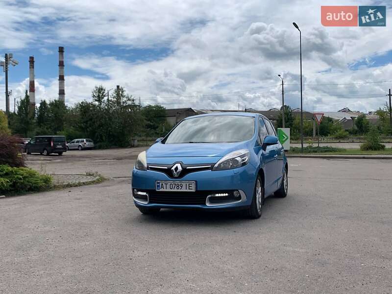 Минивэн Renault Scenic 2012 в Ивано-Франковске