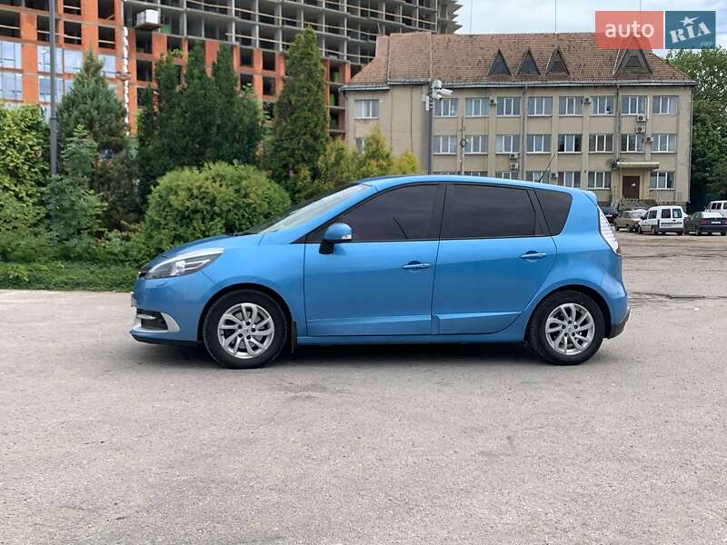 Минивэн Renault Scenic 2012 в Ивано-Франковске