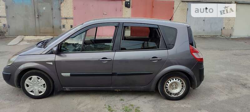 Минивэн Renault Scenic 2004 в Львове