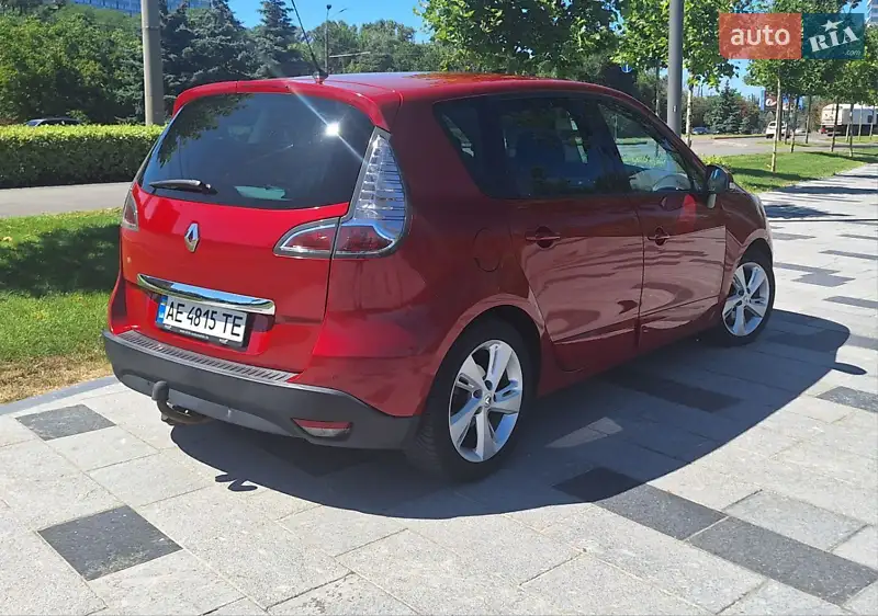 Renault Scenic 2012