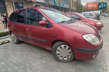 Минивэн Renault Scenic 2001 в 