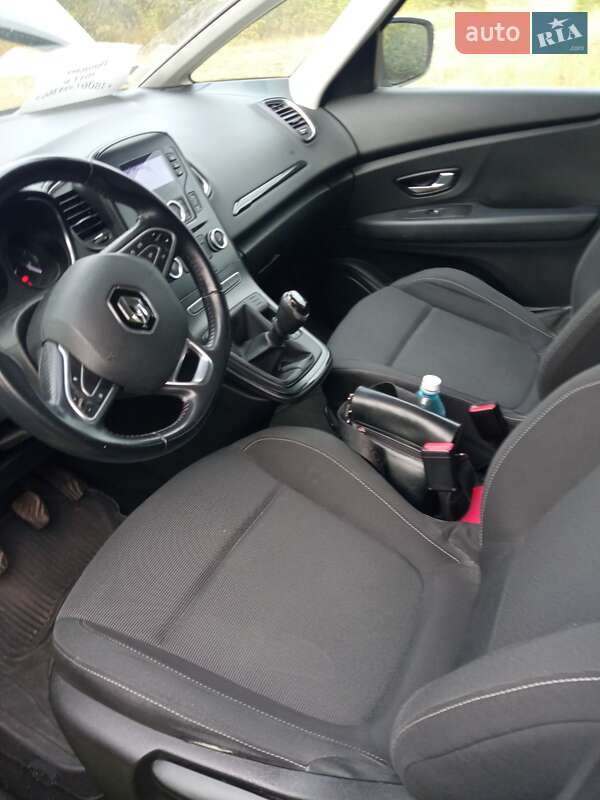 Минивэн Renault Scenic 2017 в Тернополе
