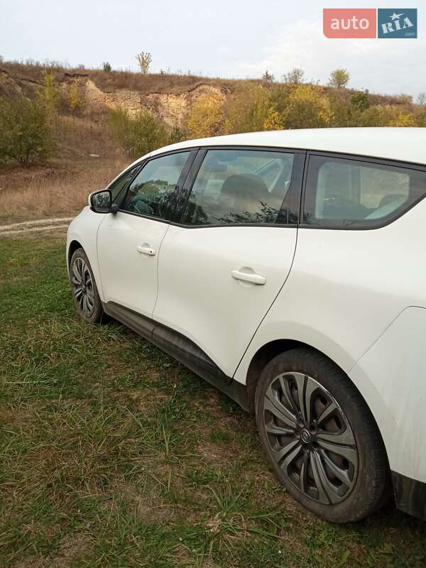 Минивэн Renault Scenic 2017 в Тернополе
