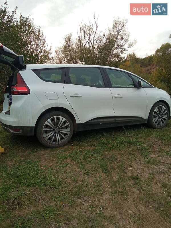 Минивэн Renault Scenic 2017 в Тернополе