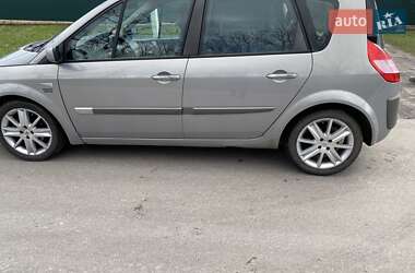 Минивэн Renault Scenic 2003 в 