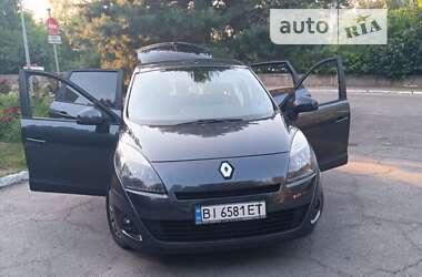 Мінівен Renault Scenic 2009 в Полтаві