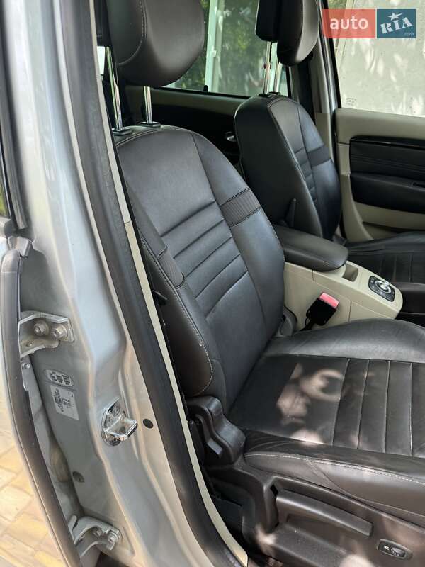 Мінівен Renault Scenic 2011 в Миколаєві