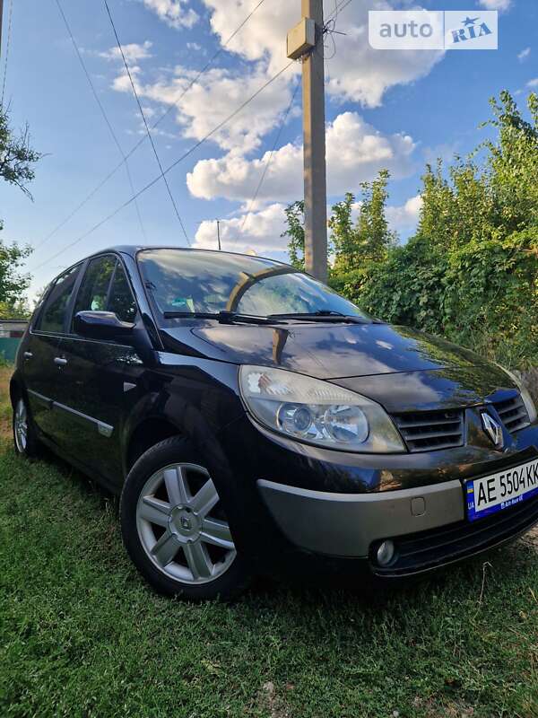 Мінівен Renault Scenic 2006 в Кривому Розі