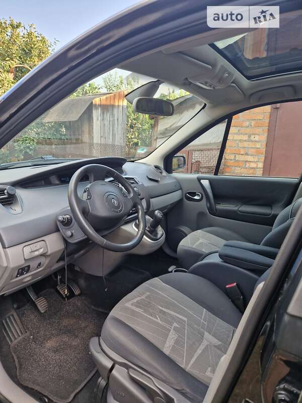 Мінівен Renault Scenic 2006 в Кривому Розі