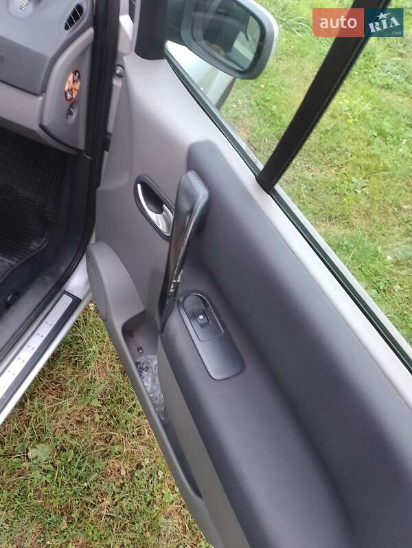 Мінівен Renault Scenic 2007 в Калуші фото 4 Мінівен Renault Scenic 2007 в Калуші