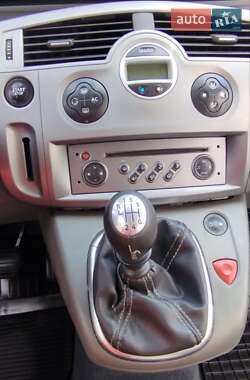 Минивэн Renault Scenic 2008 в 