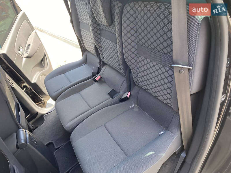 Минивэн Renault Scenic 2010 в Житомире фото 10 Минивэн Renault Scenic 2010 в Житомире