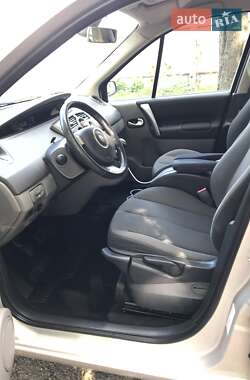 Минивэн Renault Scenic 2008 в 