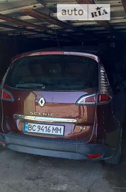 Минивэн Renault Scenic 2012 в 