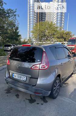 Минивэн Renault Scenic 2011 в Киеве